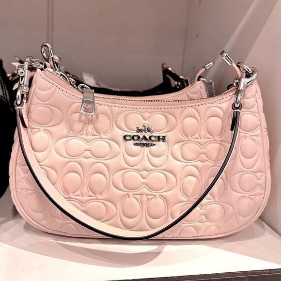 NWT❤️ COACH NWT Coach Teri Shoulder Bag In Signature Leather CY774 Crossbody